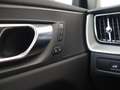 Volvo XC60 T6 AWD Plus Dark | Trekhaak | Panoramadak | 360° C Grijs - thumbnail 32
