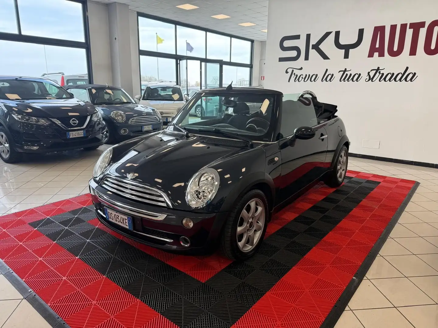 MINI 1.6 16V One Sidewalk Cabrio Negro - 2