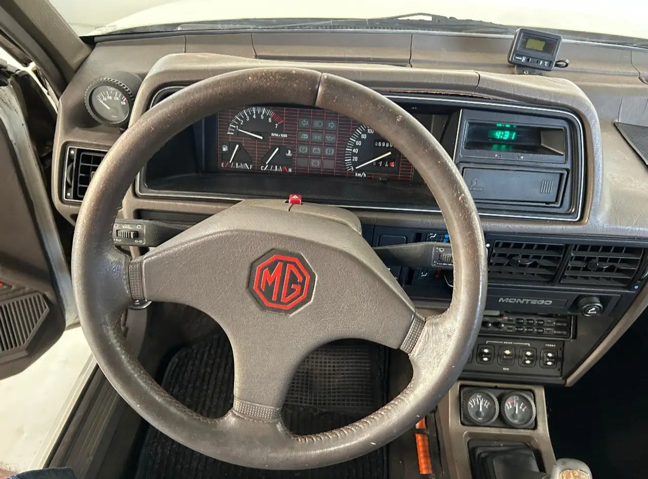 Austin Montego MG Turbo, foto 10