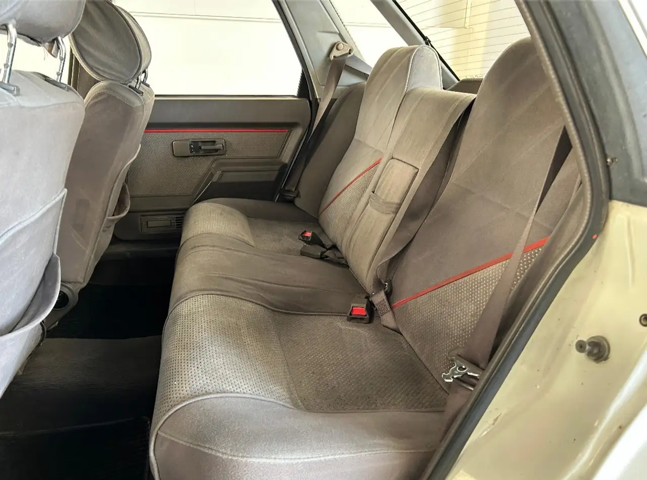 Austin Montego MG Turbo, foto 6