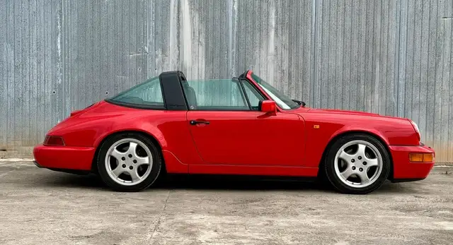 Porsche 964