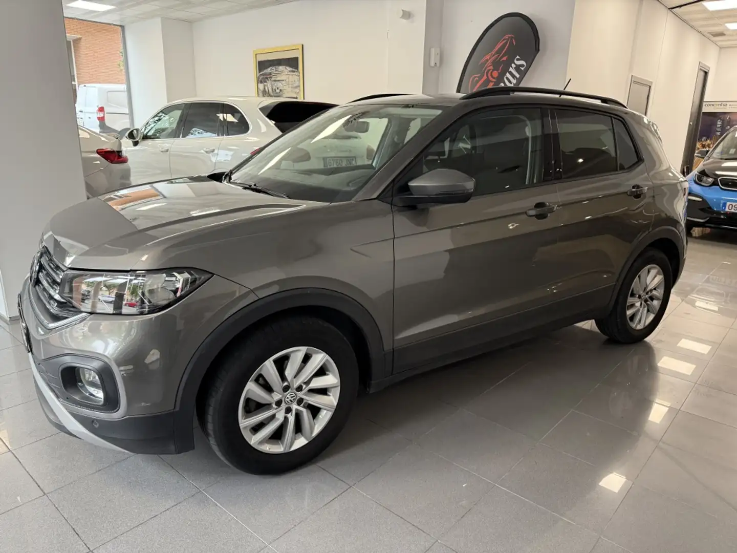 Volkswagen T-Cross 1.0 TSI Advance DSG7 85kW Grigio - 2
