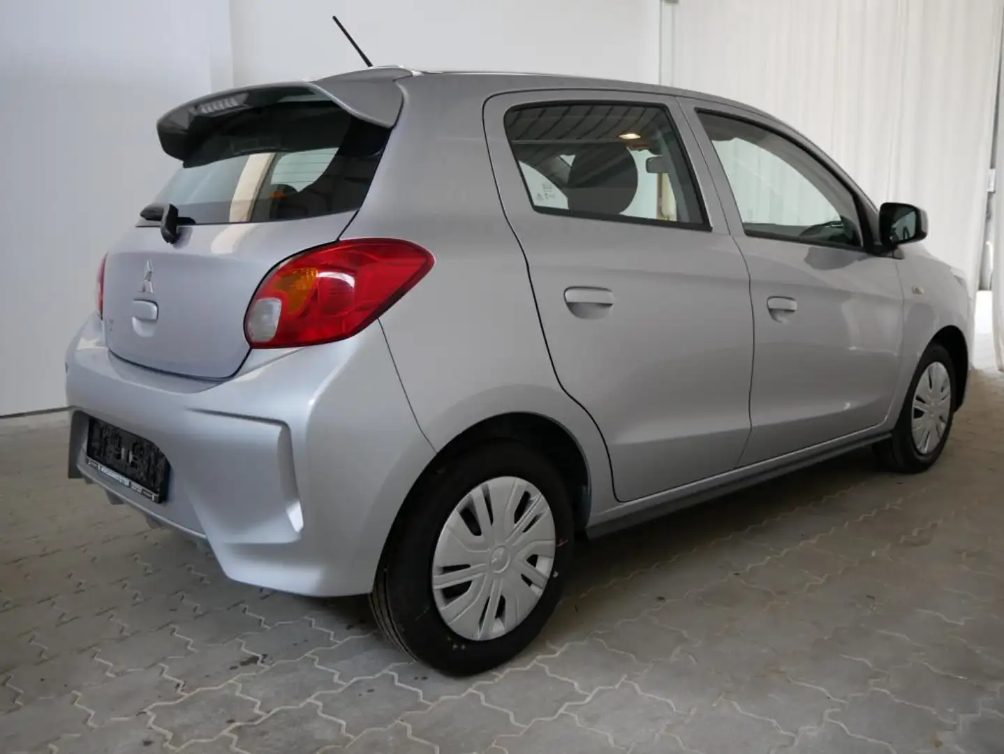 Mitsubishi Space Star Select, Tageszulassungen, Klima, ZV mit Funkf. Plateado - 2