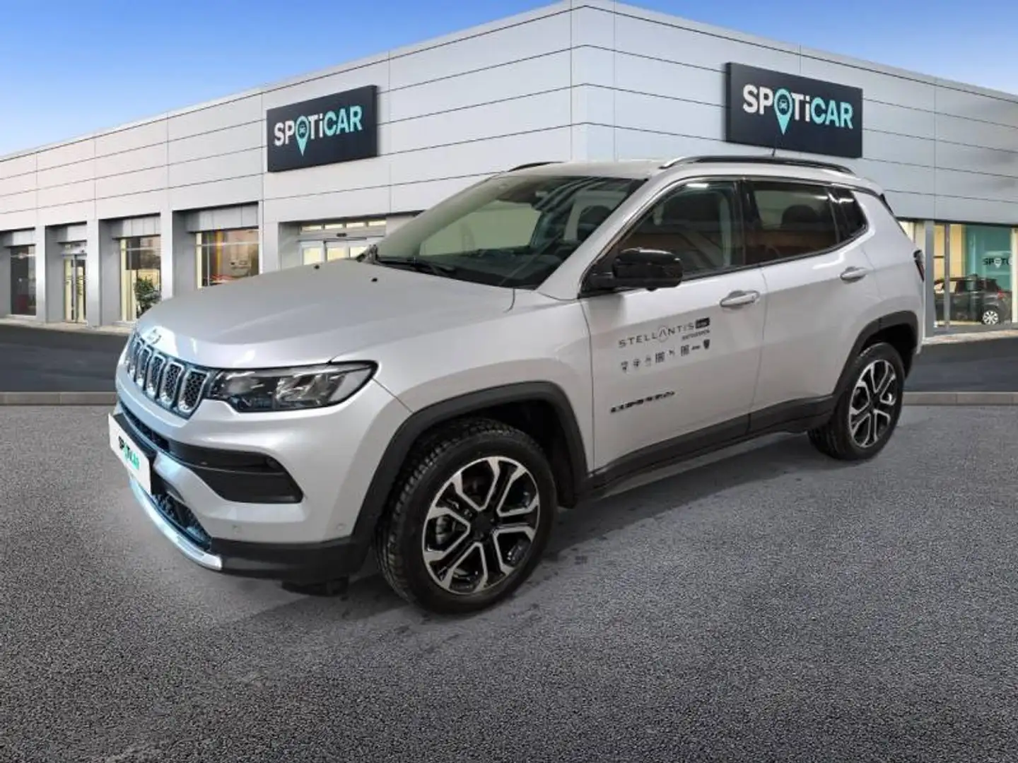 Jeep Compass 2 1.3 Turbo T4 130 4x2 MTX Limited Grijs - 1