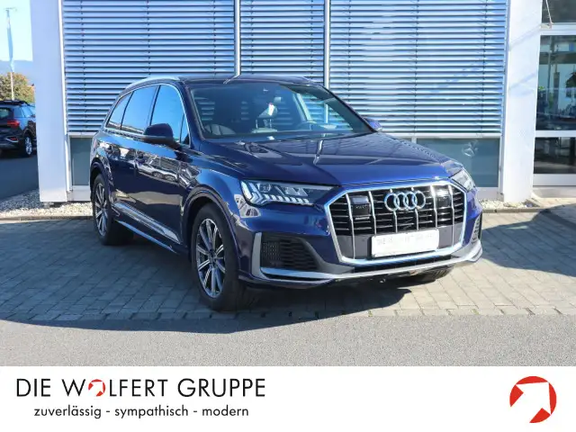 Audi Q7 55 TFSI e quattro S line AHK*RFK*LUFT*ACC