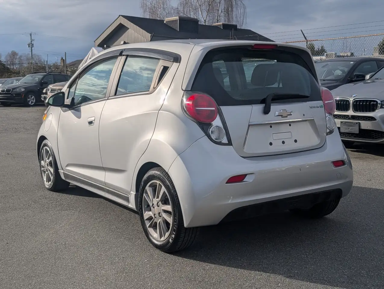 Chevrolet Spark EV снимка Chevrolet Spark EV