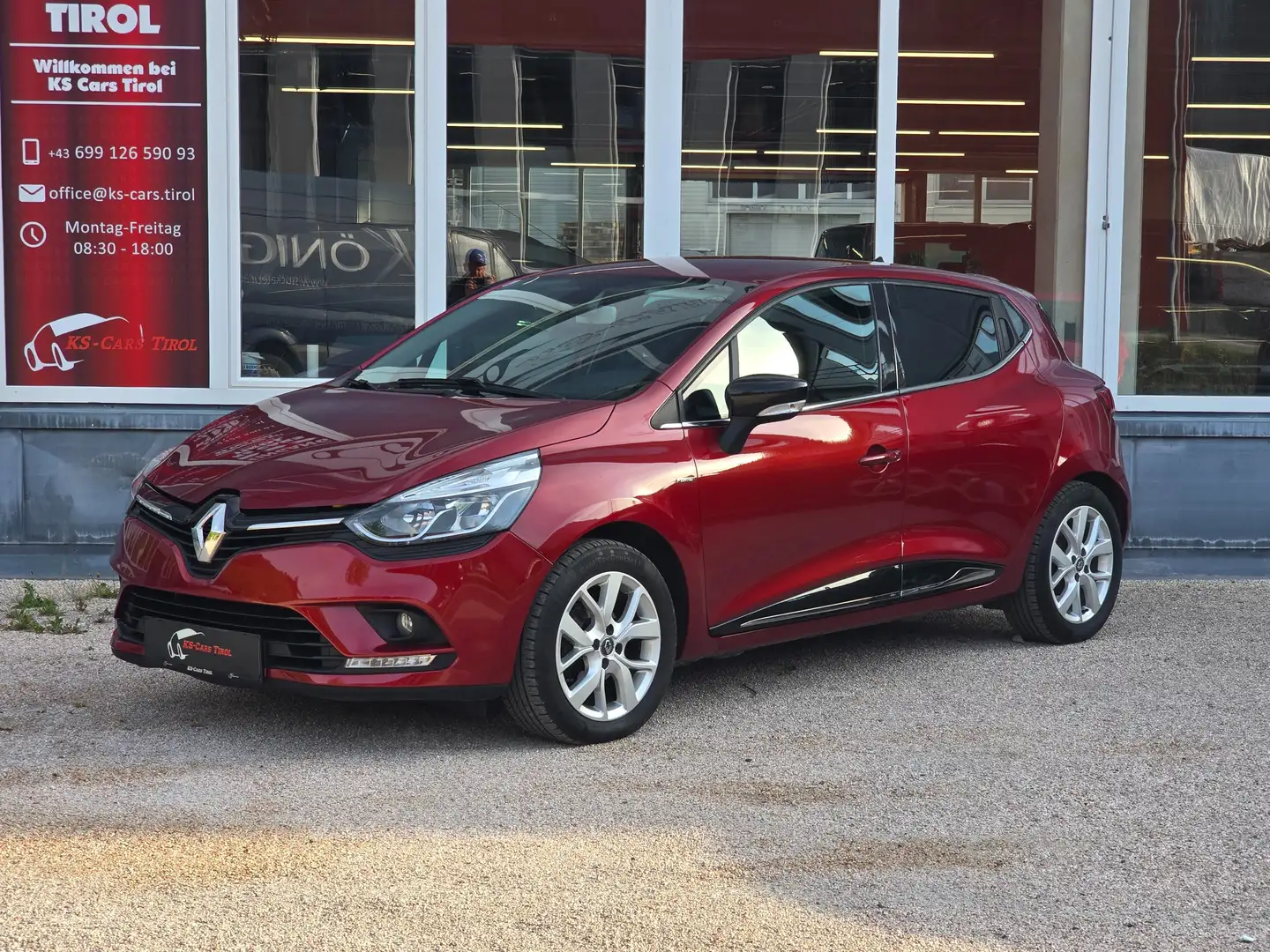 Renault Clio Limited - 1