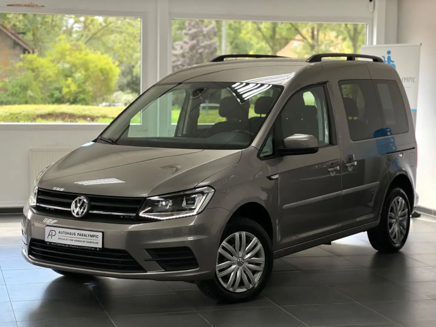 Volkswagen Caddy PKW BMT 1.4 TSI *XEN*SITZHZ*AHK*TEMPOM Beige - 2