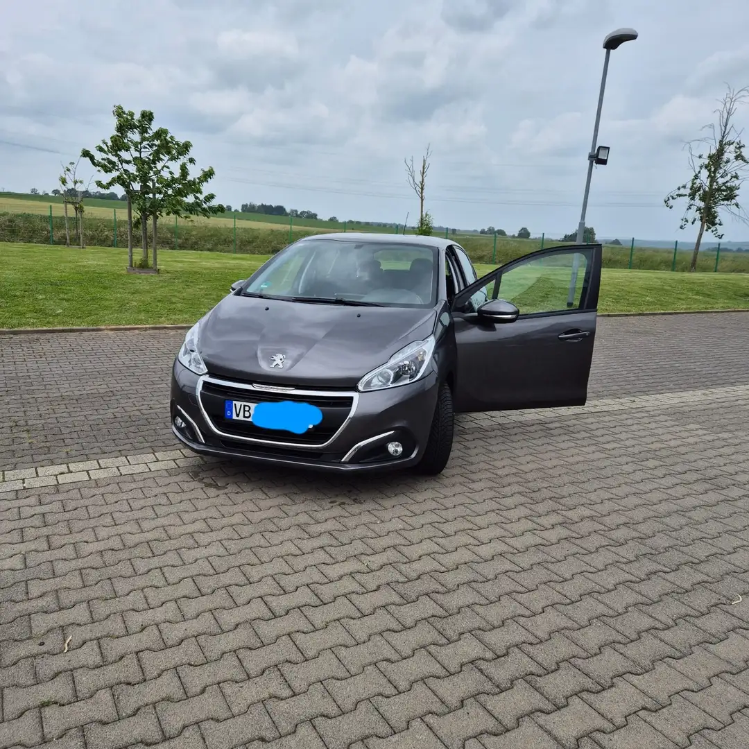Peugeot 208 Active Grau - 2