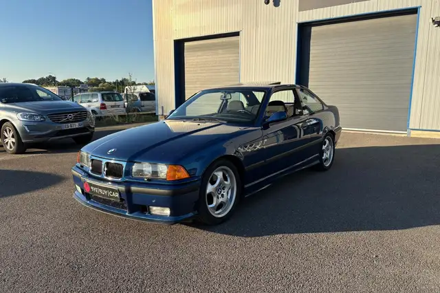 BMW M3 M3 3.0  COUPE E36 286CH BVM TOIT OUVRANT ELECTRIQUE  ALCANTARA COUSSINETS DE BIELLES OK SUIVI DE FAC