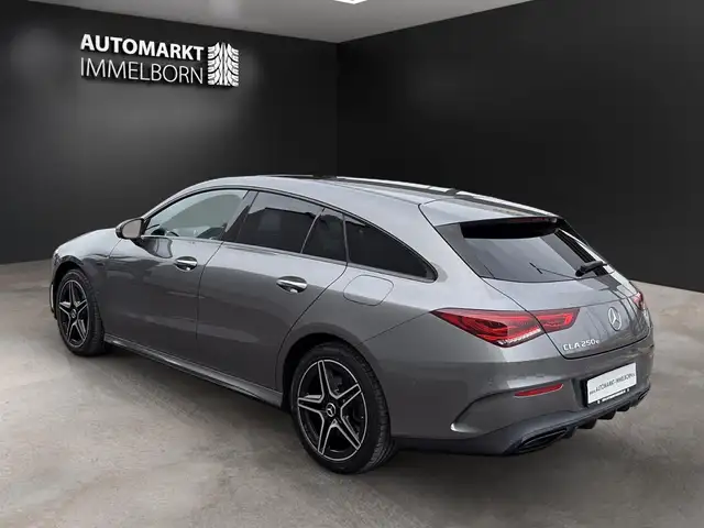 Mercedes-Benz Cla view 5