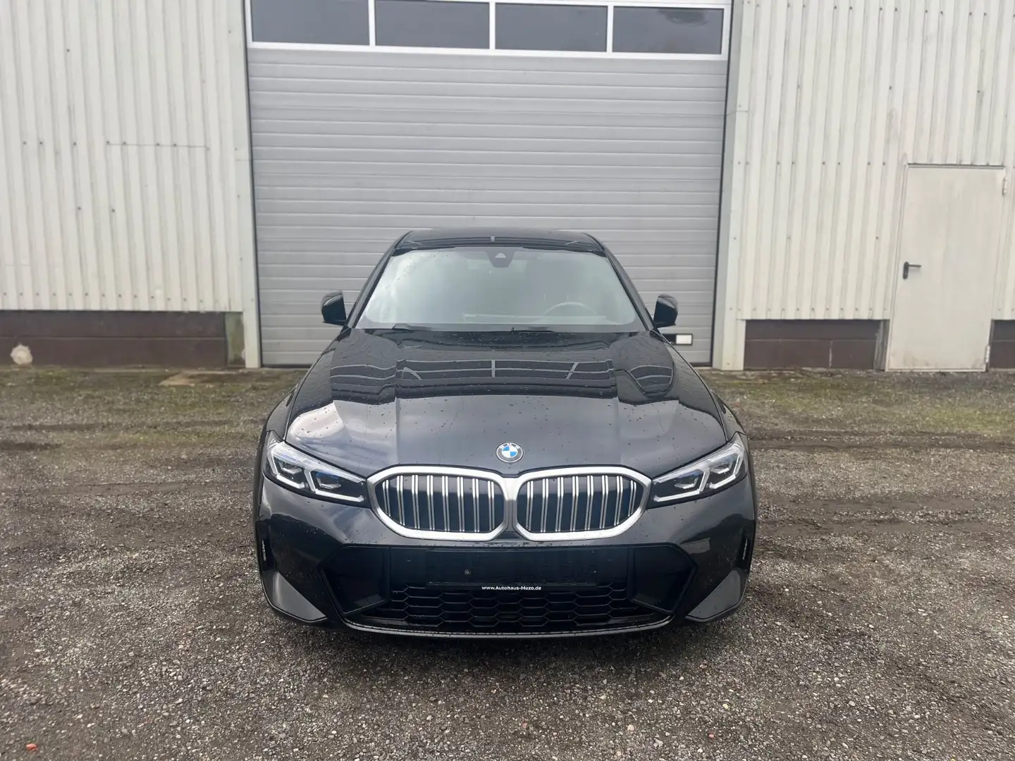 BMW 318 Baureihe 3 Lim. 318 i M Sport Schwarz - 1