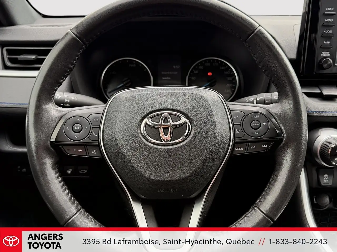 Toyota RAV 4 снимка Toyota RAV 4
