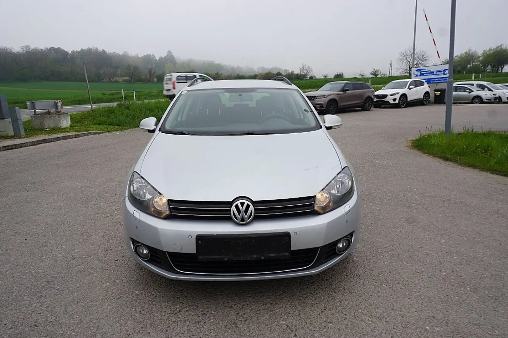 Volkswagen Golf Variant Highline BMT 1,6 TDI DPF Silber - 1