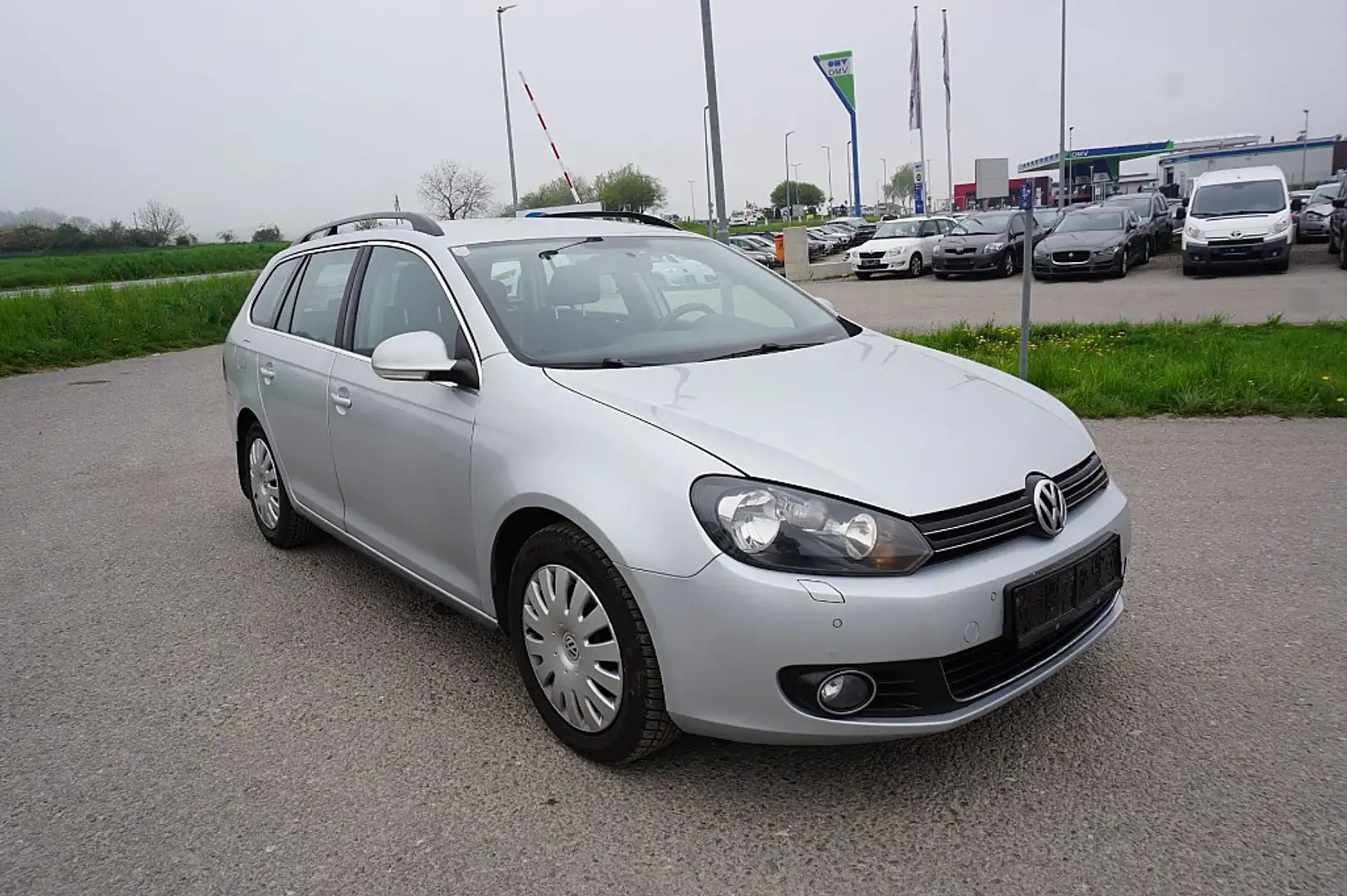Volkswagen Golf Variant Highline BMT 1,6 TDI DPF Silber - 2