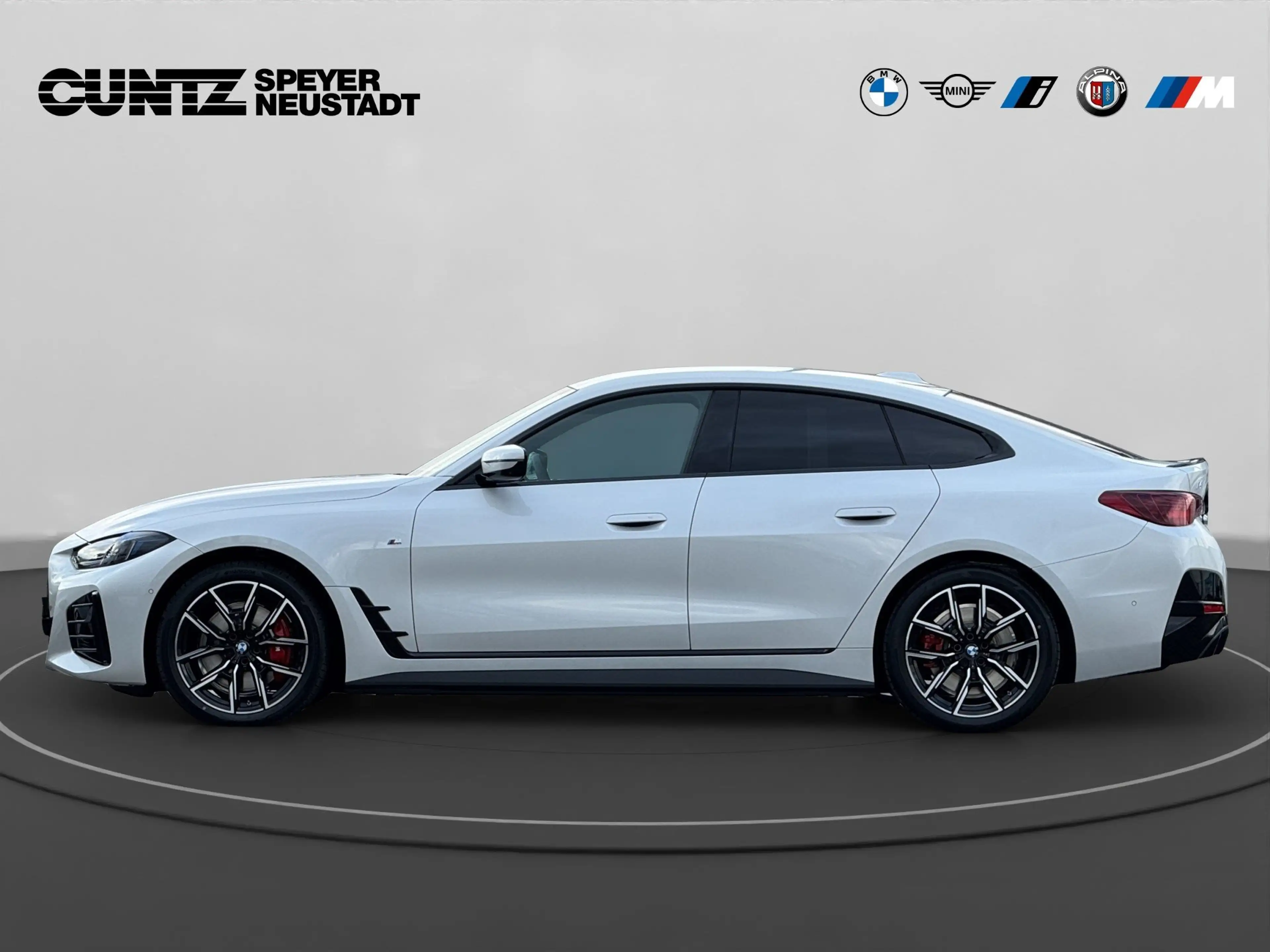 BMW i4 xDrive40 Gran Coupe M Sportpaket HK HiFi DAB — photo 8