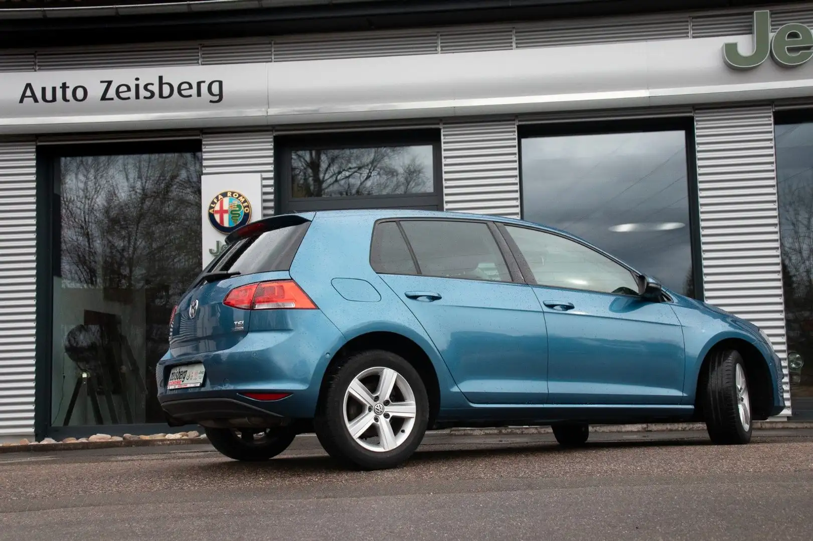 Volkswagen Golf VII Lim. 1.2 TSI BMT Comfortline Navi Sitzh Azul - 2