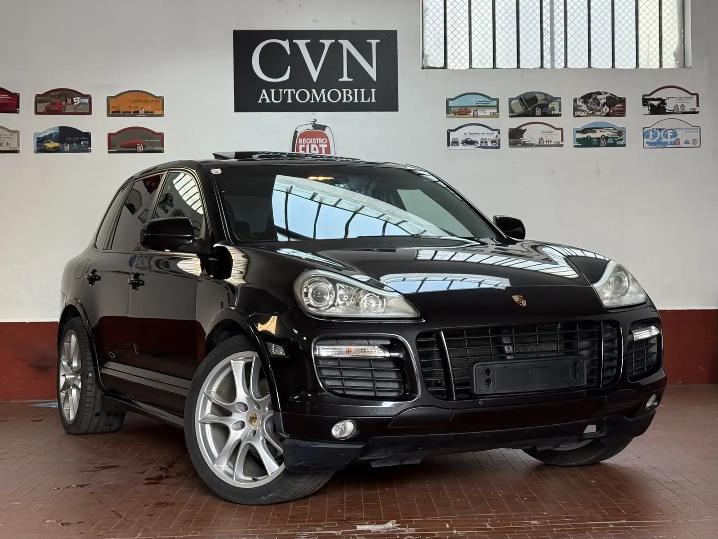 Porsche Cayenne 4.8 GTS CERTIFICATA Noir - 1