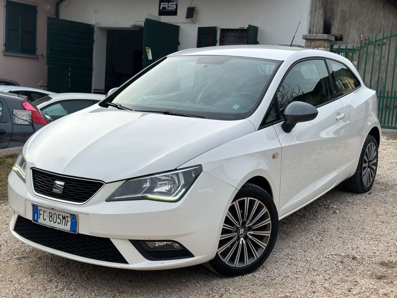 SEAT Ibiza 1.0 75 CV 5p. Connect Grey