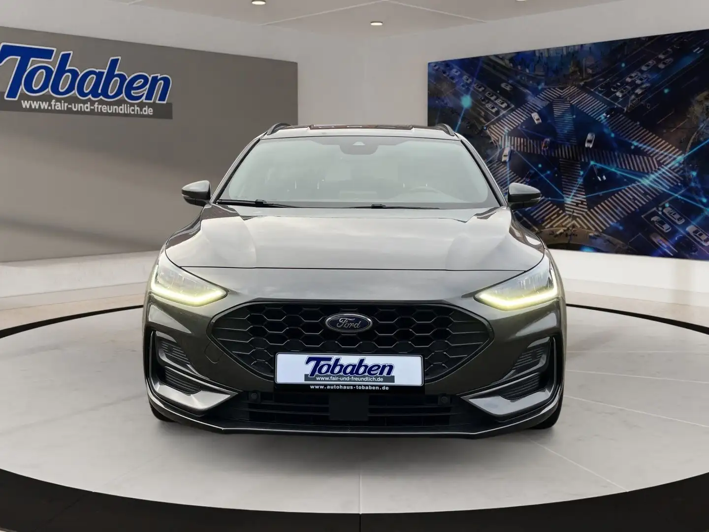 Ford Focus Winter-Paket + Klimaanlage Grau - 2