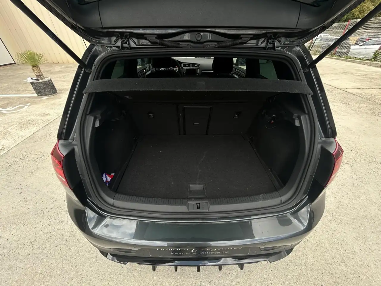 Volkswagen Golf GTI — photo 18