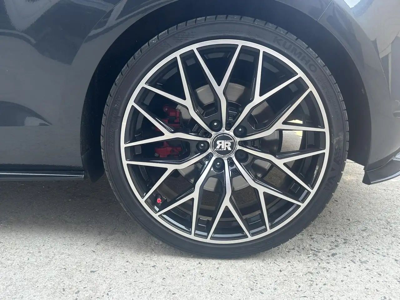 Volkswagen Golf GTI — photo 22