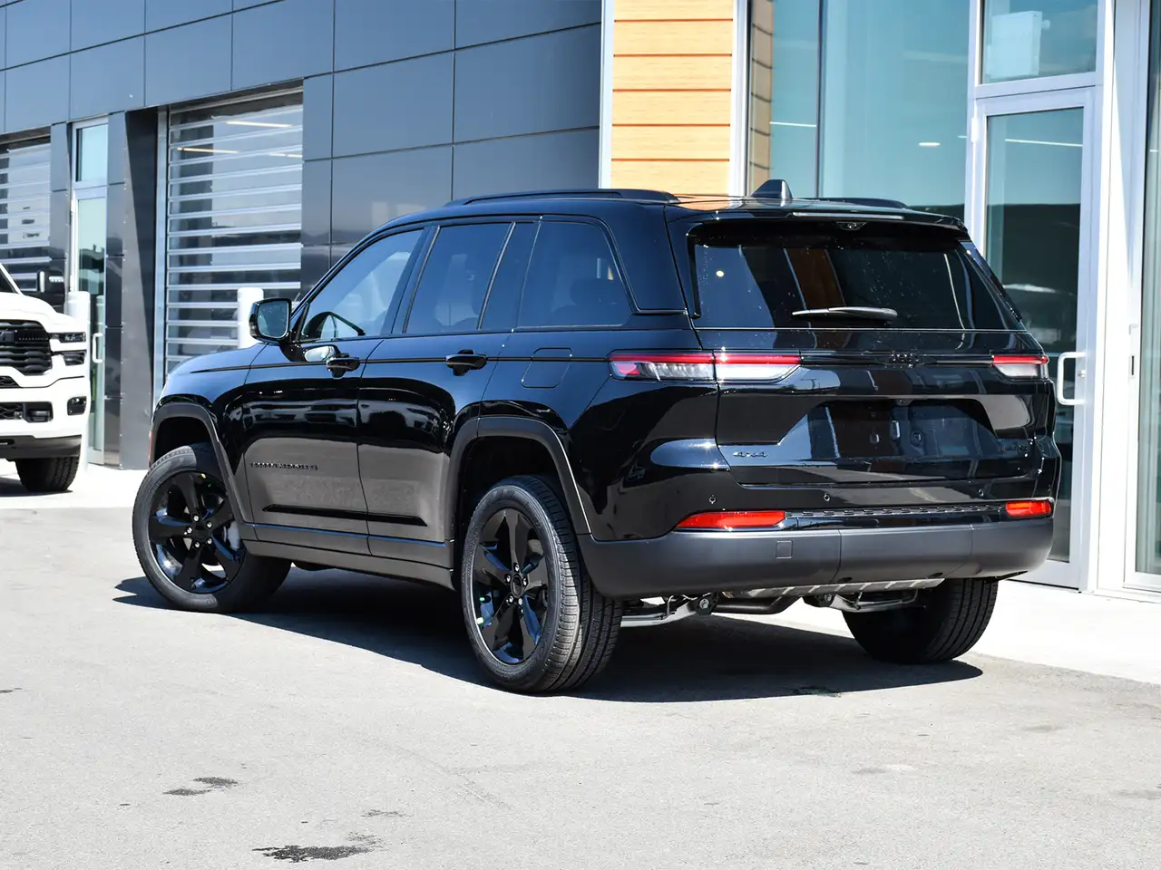 Jeep Grand Cherokee снимка Jeep Grand Cherokee
