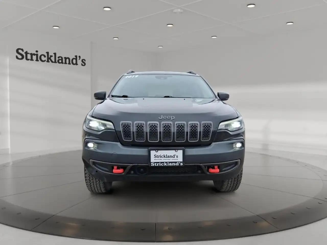 Jeep Cherokee снимка Jeep Cherokee
