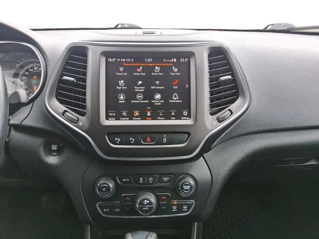Jeep Cherokee снимка Jeep Cherokee
