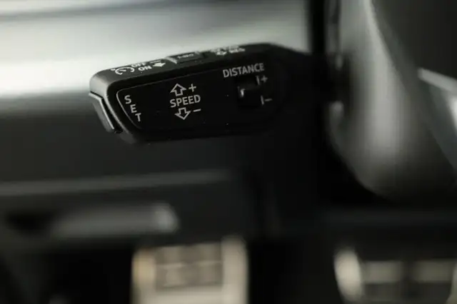 Audi Q8 50 TDI quattro qu S-LINE, Standheizung, HuD, Lu... Ansicht 9