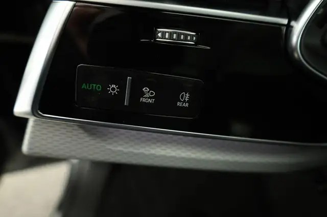 Audi Q8 50 TDI quattro qu S-LINE, Standheizung, HuD, Lu... Ansicht 8