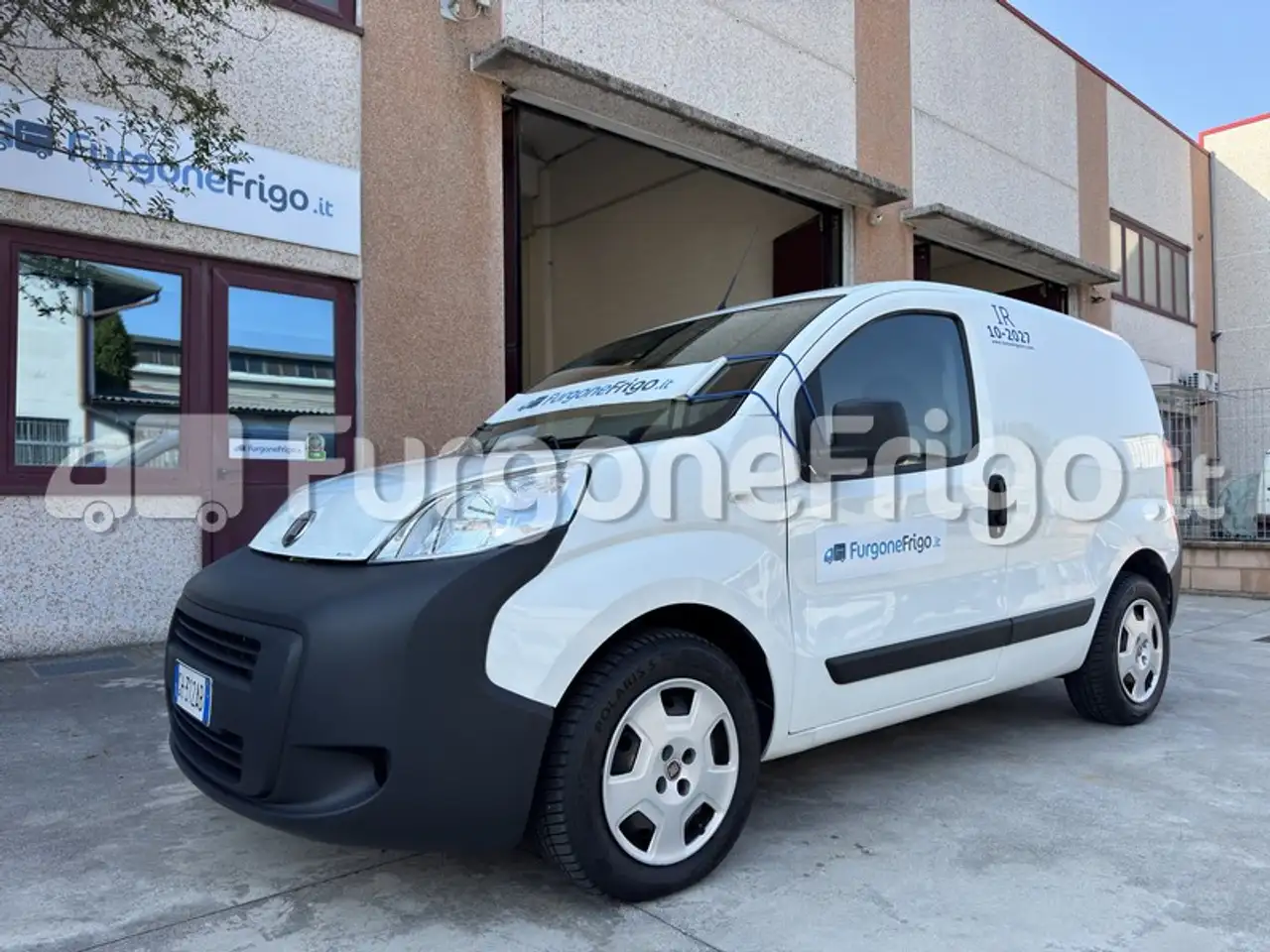 Fiat Fiorino Coibentato Frigorifero Isotermico Frigo — photo 1 of 14