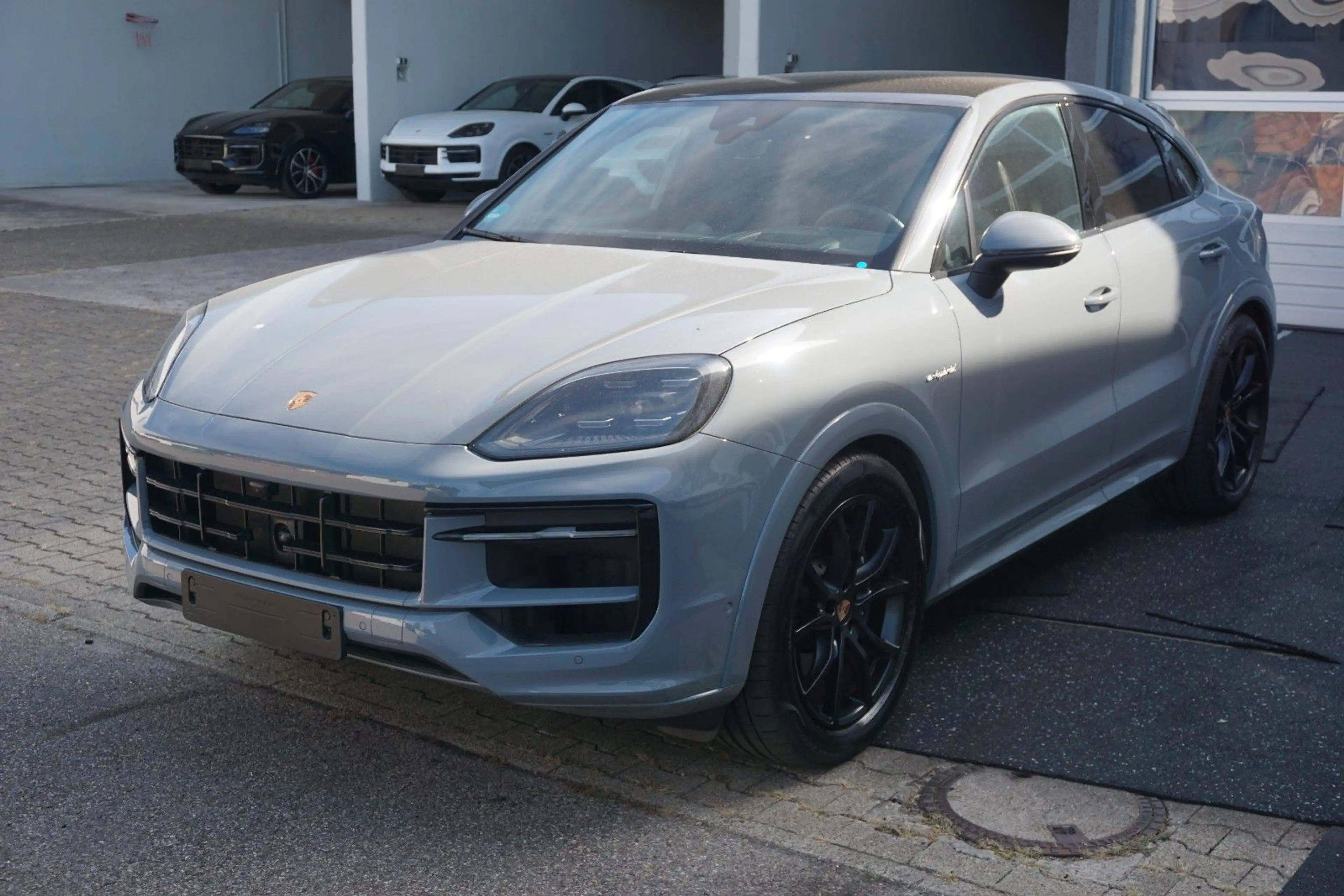 Porsche Cayenne Coupe E-Hybrid*SportDesignPaket*Sp.Abgas — photo 6
