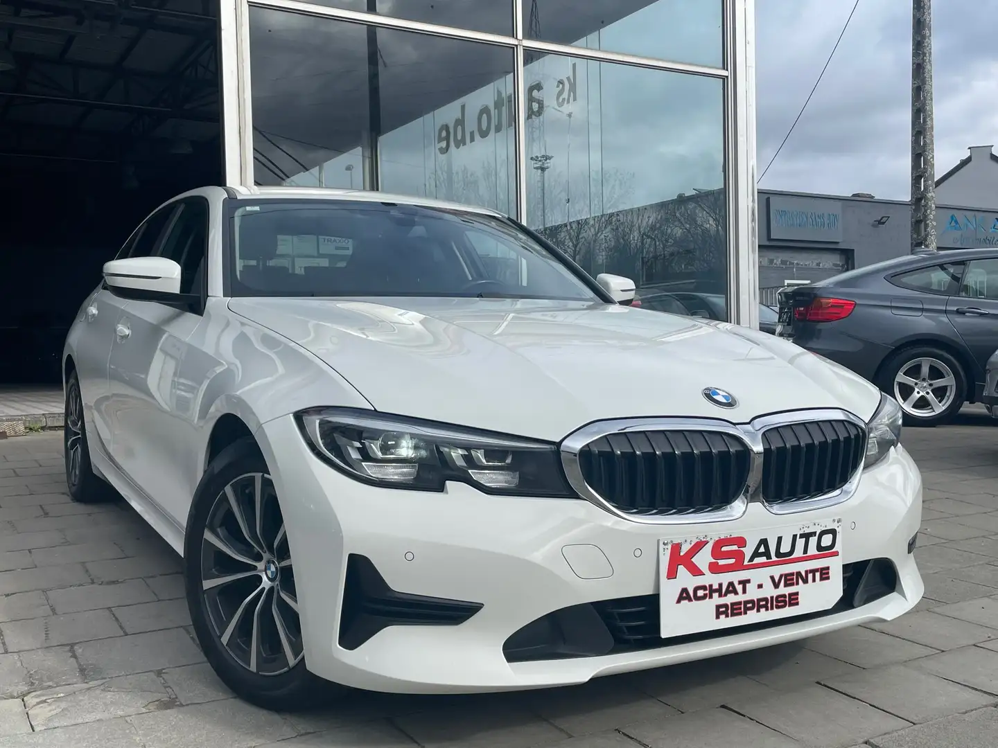 BMW 318 dA AdBlue/116.409KM/BOITE AUTO/EURO 6DT Blanc - 2