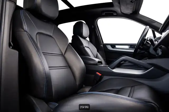 Porsche Cayenne view 13