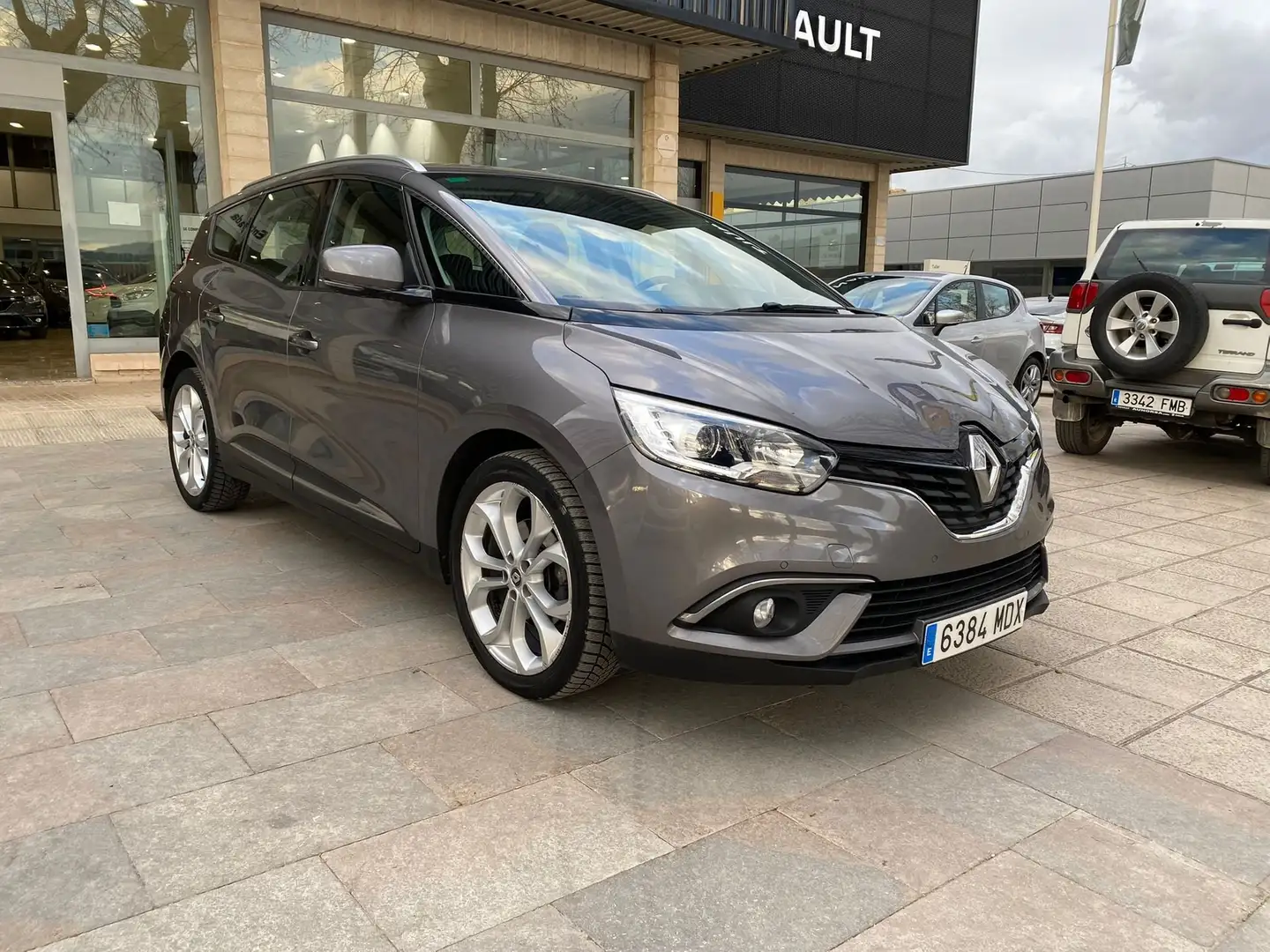 Renault Scenic Grand Edition One smeđa - 2