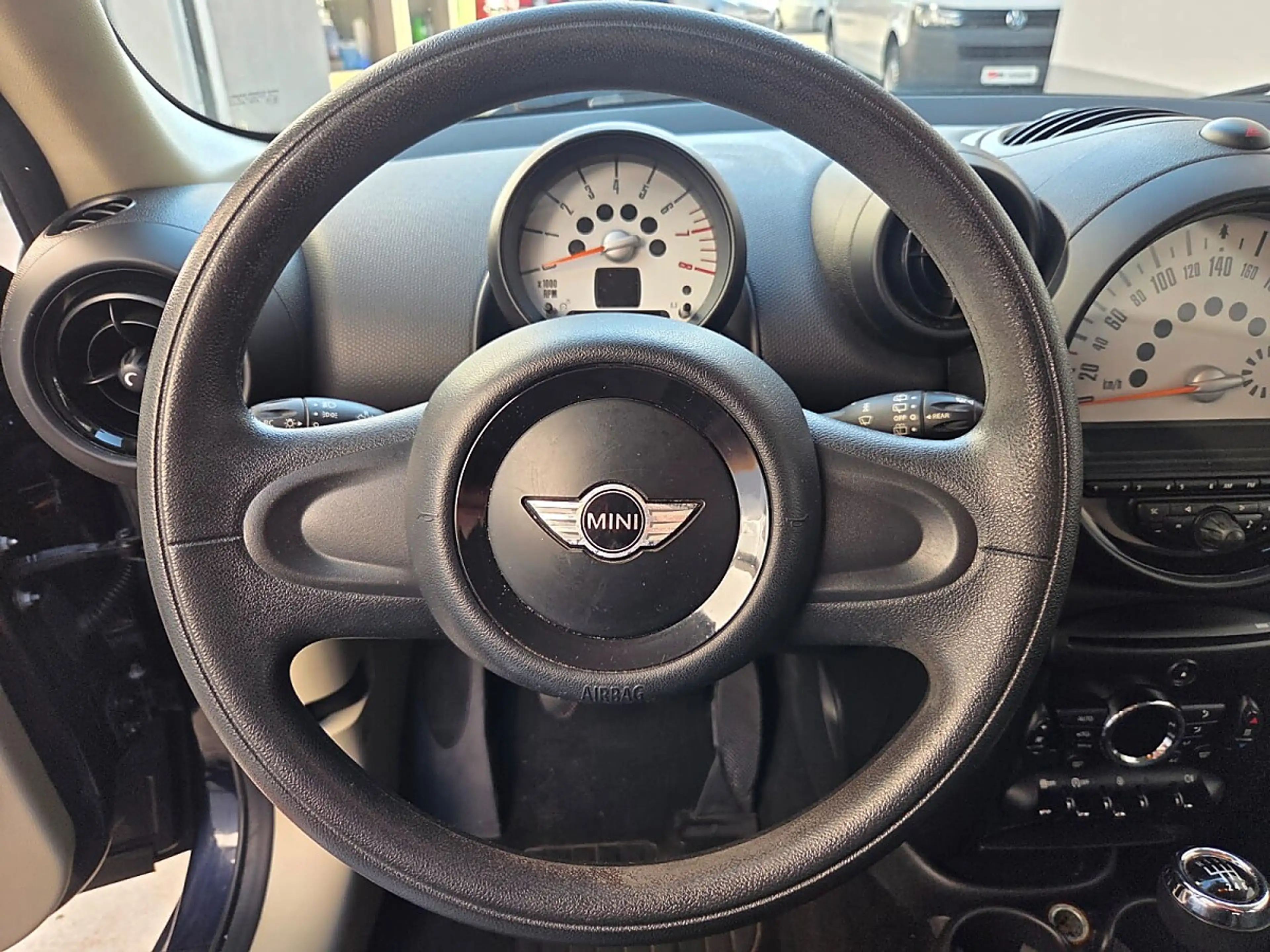 MINI One Countryman MINI Countryman ONE 1,6 — photo 8