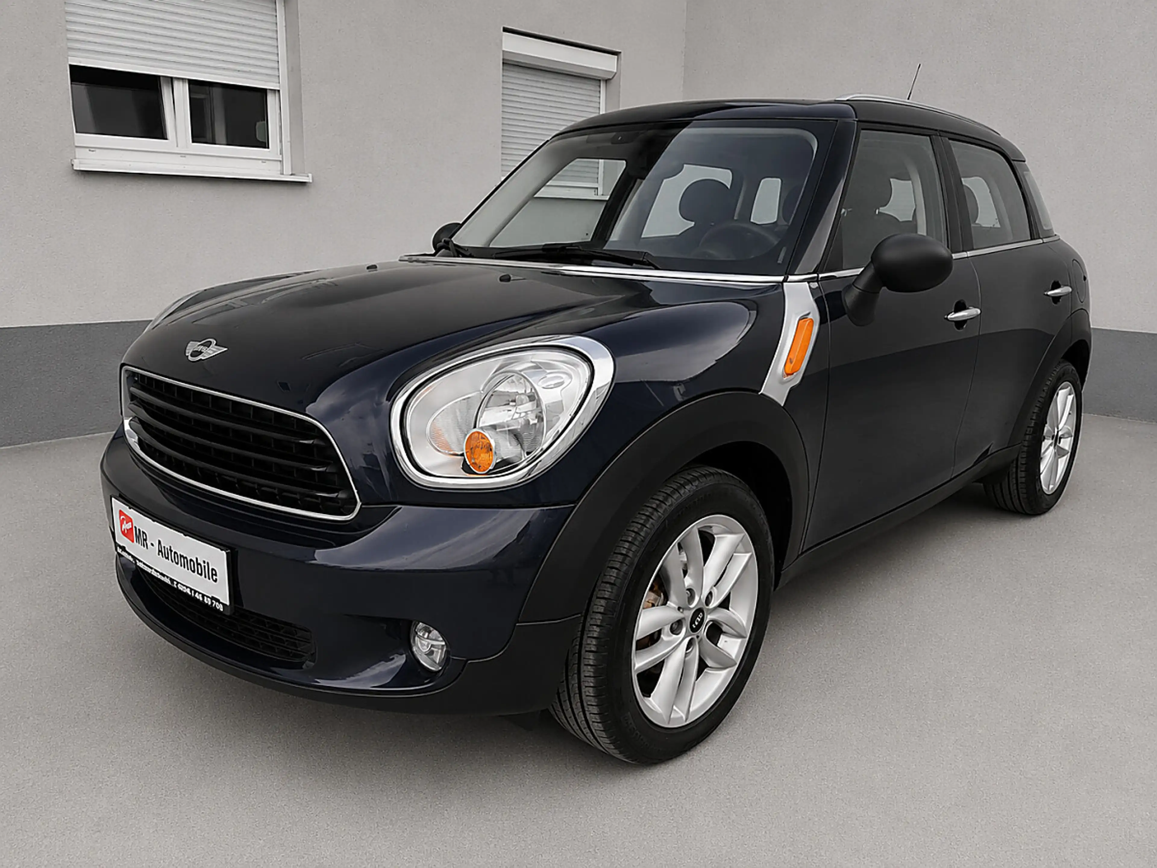 MINI One Countryman MINI Countryman ONE 1,6 — photo 2