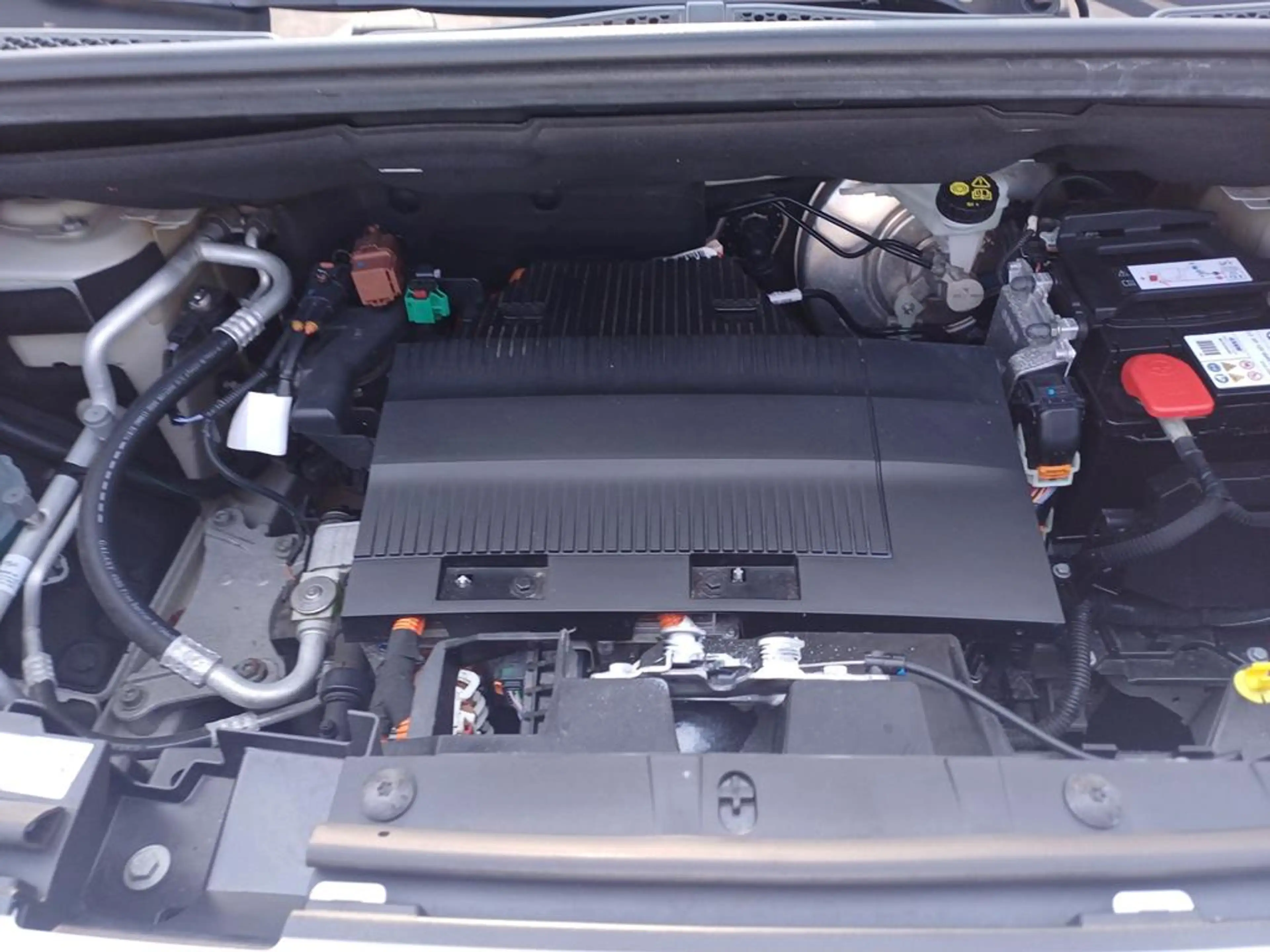 Citroen Berlingo ë-Berlingo M Elektromotor 136 Feel — photo 5