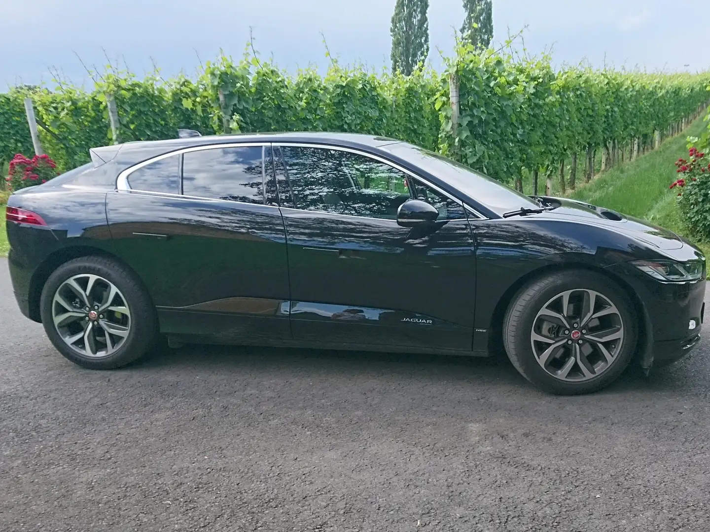Jaguar I-Pace I-Pace HSE EV400 90kWh AWD HSE Schwarz - 2
