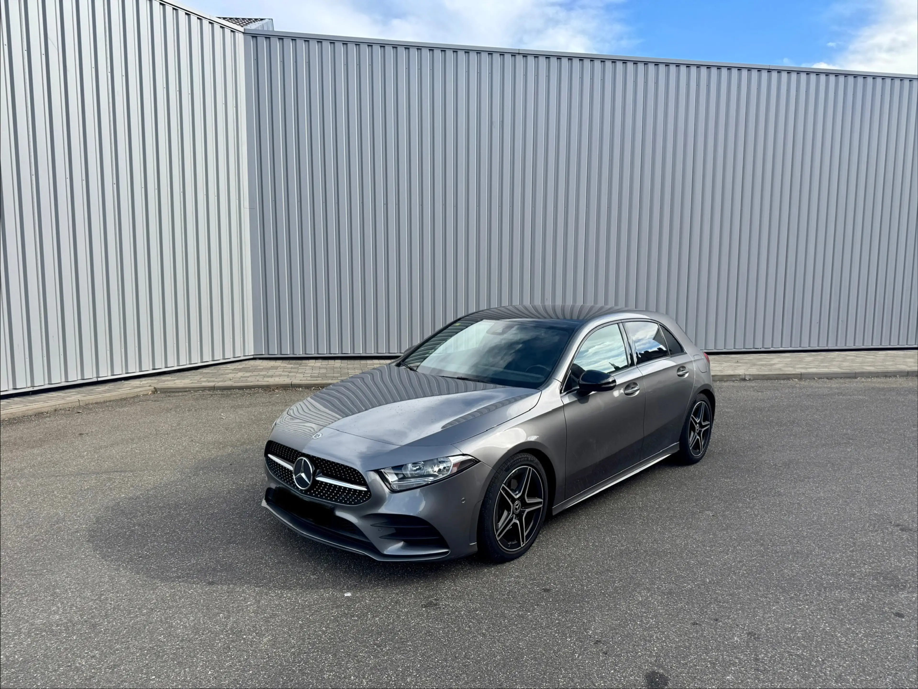 Mercedes-Benz A 200 A 200 d Business Solution AMG