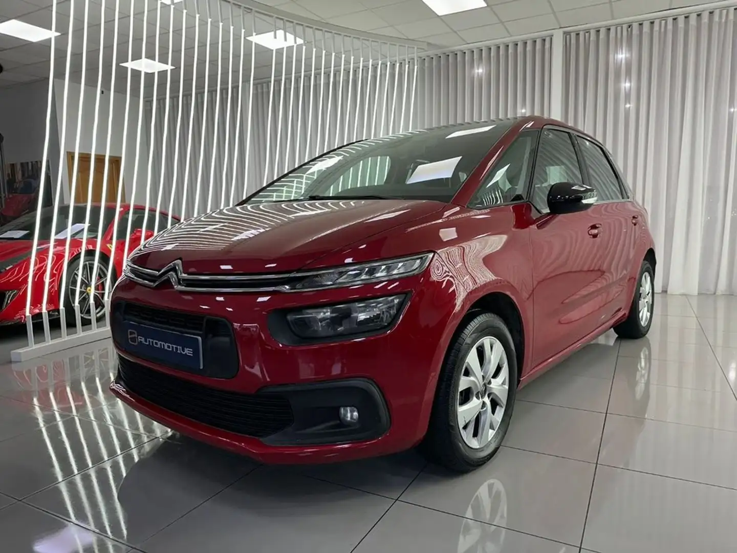 Citroen C4 BlueHDi 88KW 120CV SS Live Rot - 1