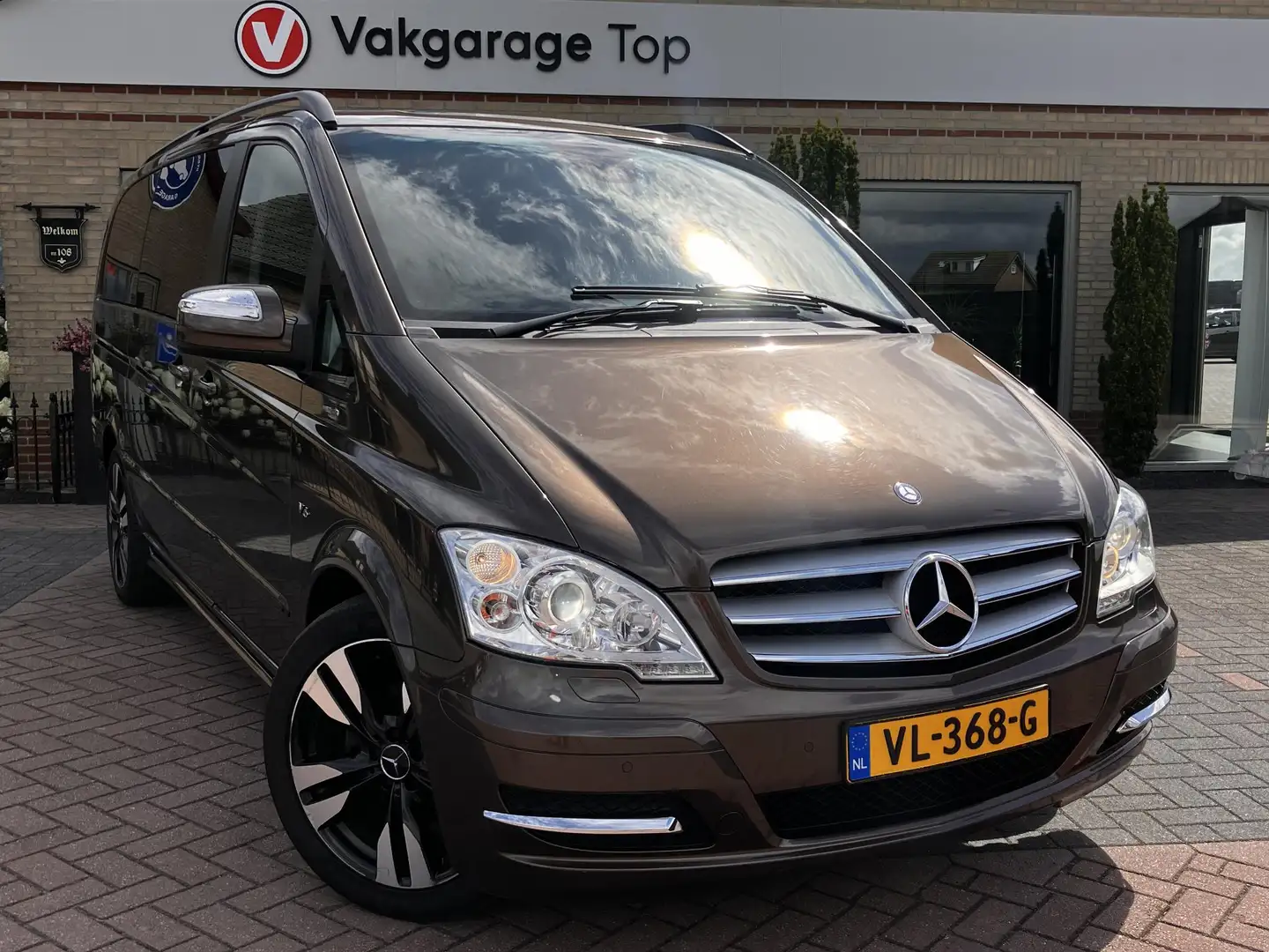 Mercedes-Benz Viano 3.0 CDI DC Lang | Rolstoelbus | Dubbele cabine mog Bruin - 2