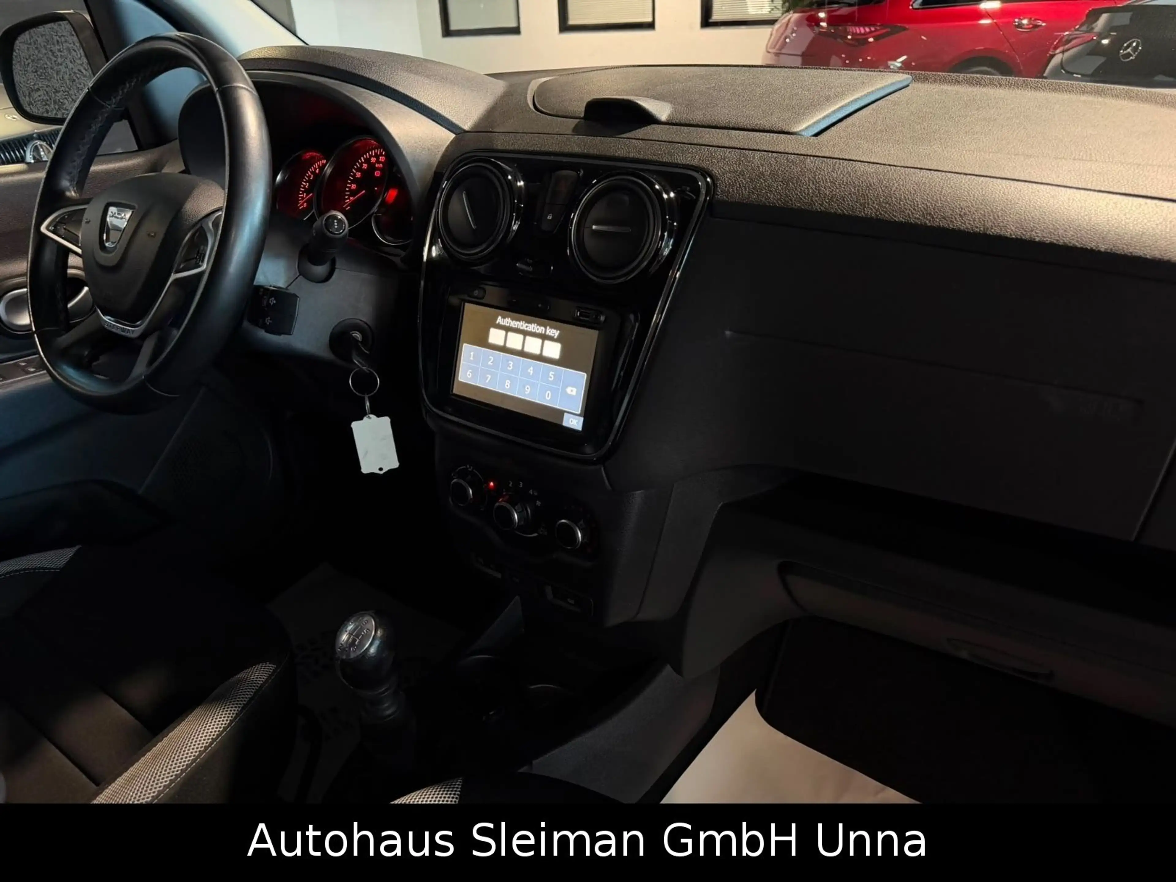 Dacia Lodgy Stepway Plus 1,3/Navi/Klima/AHK — photo 15