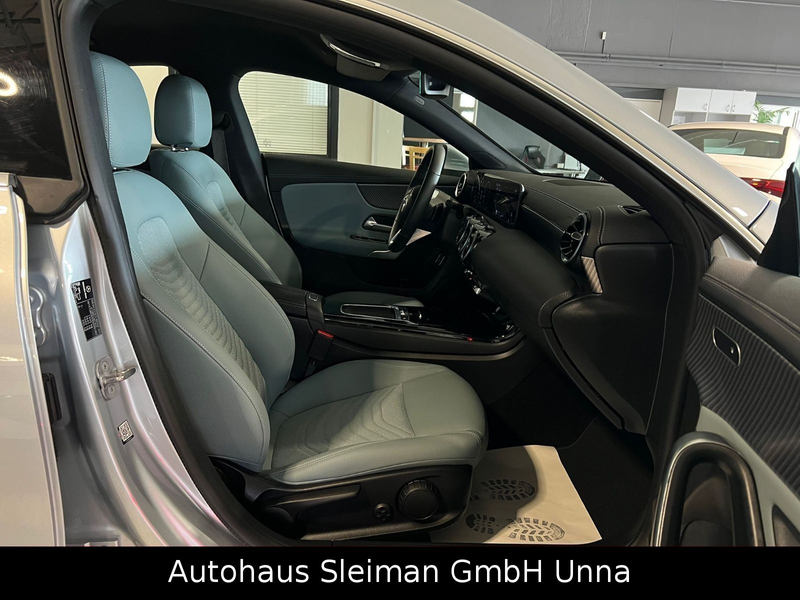 Mercedes-Benz CLA 180 Progressive/Automatik/LED/MBUX/Alu/Top — photo 13