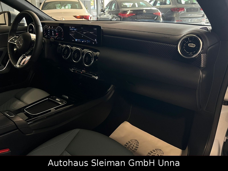 Mercedes-Benz CLA 180 Progressive/Automatik/LED/MBUX/Alu/Top — photo 15