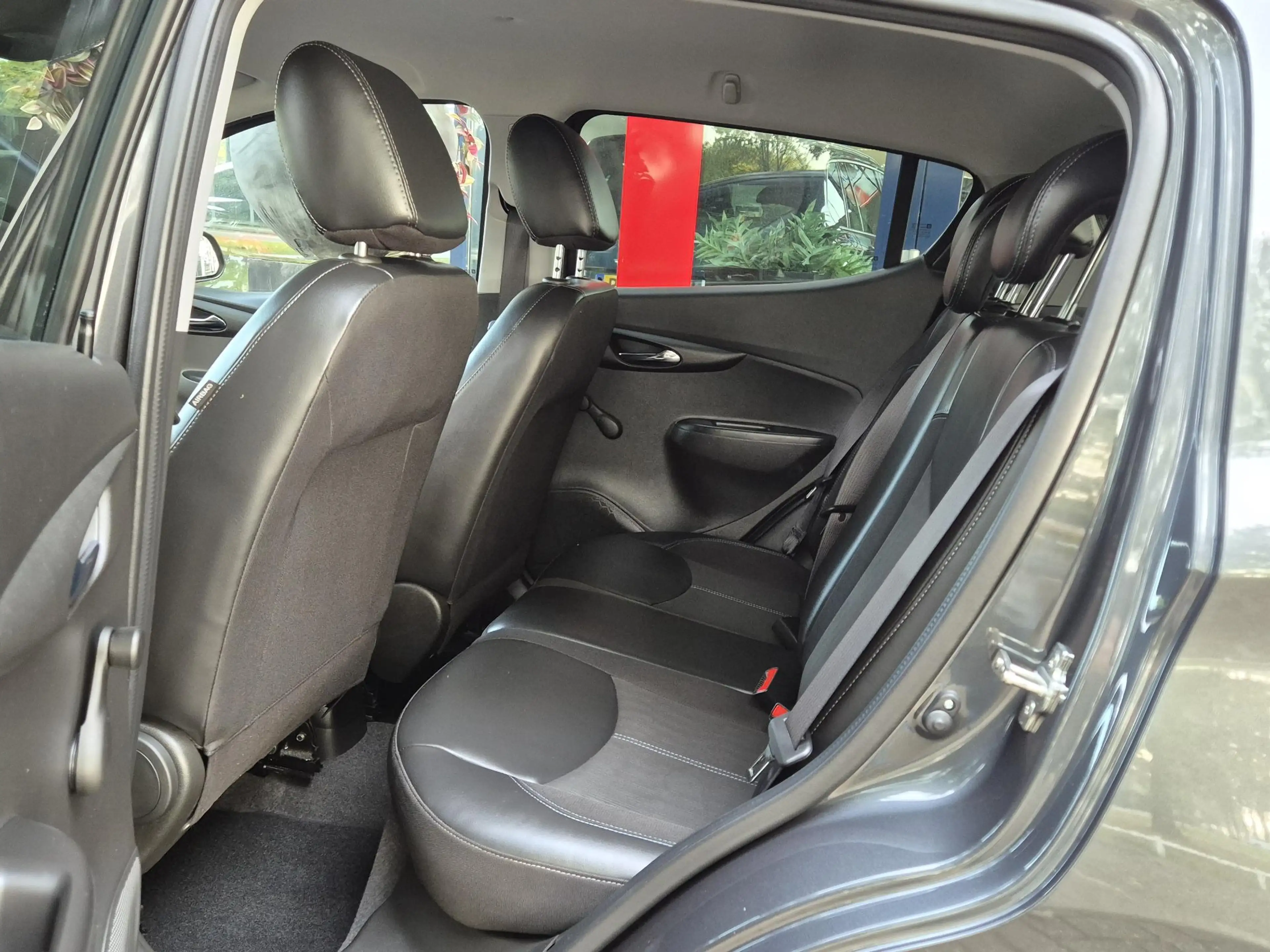Opel Karl 1.0 ecoFLEX Innovation | Climate Control | Licht m — photo 14