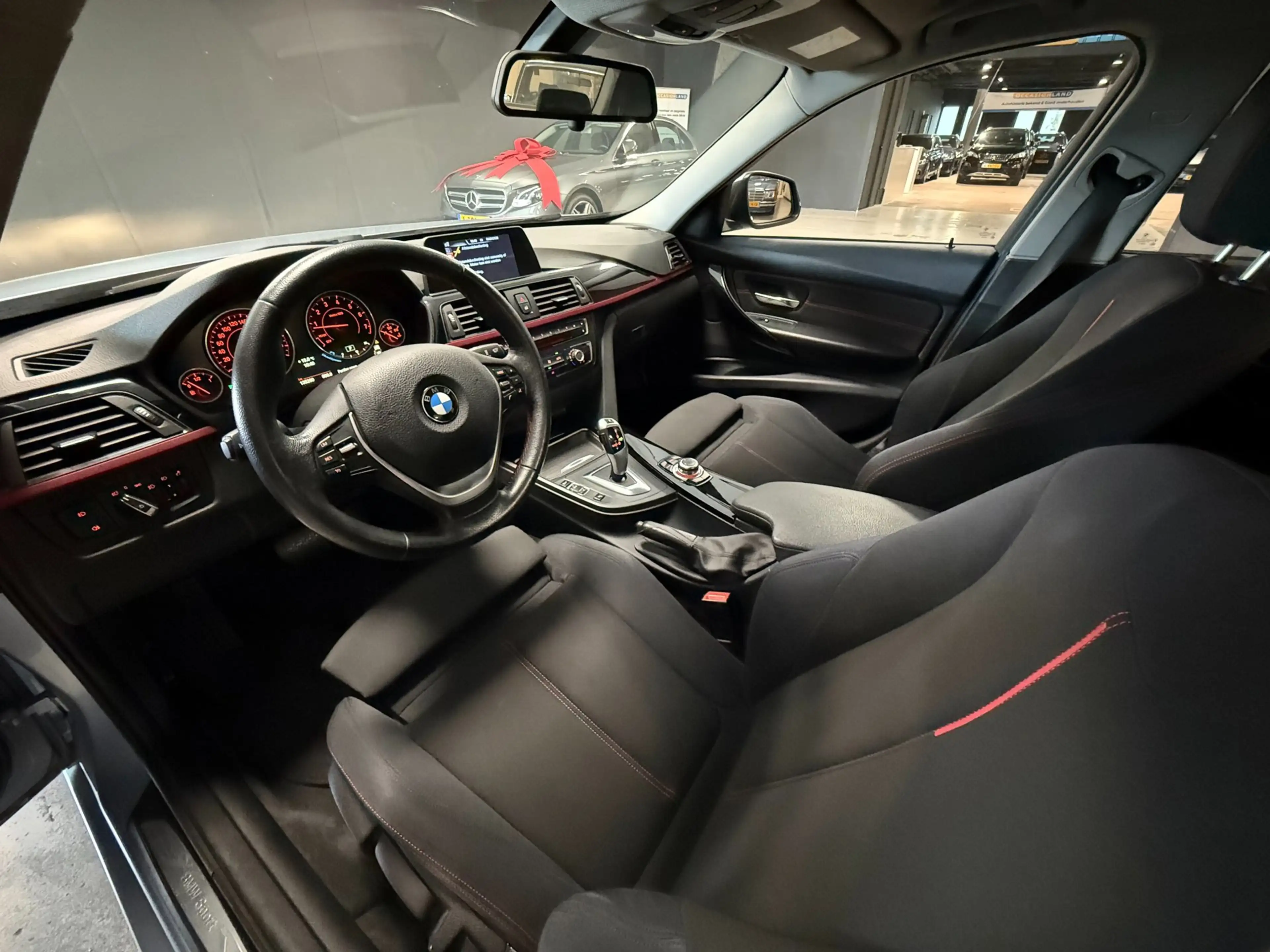 BMW 316 3-serie 316i Business|BLUETOOTH|NAVI|AIRCO|CRUISE| — photo 24
