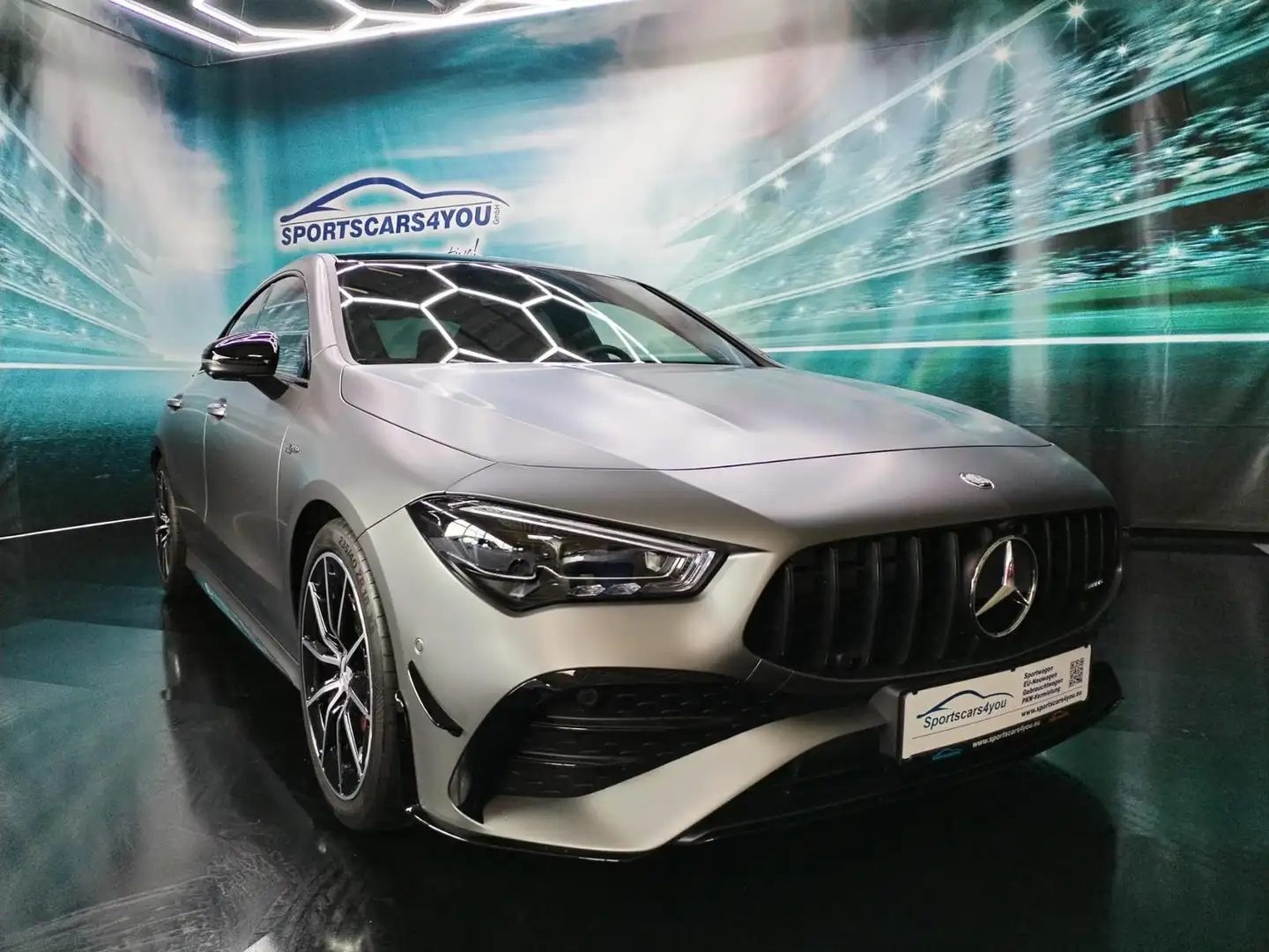 Mercedes-Benz CLA 35 AMG CLA 35 AMG 4Matic (118.351) 2.0 CGI Grijs - 1