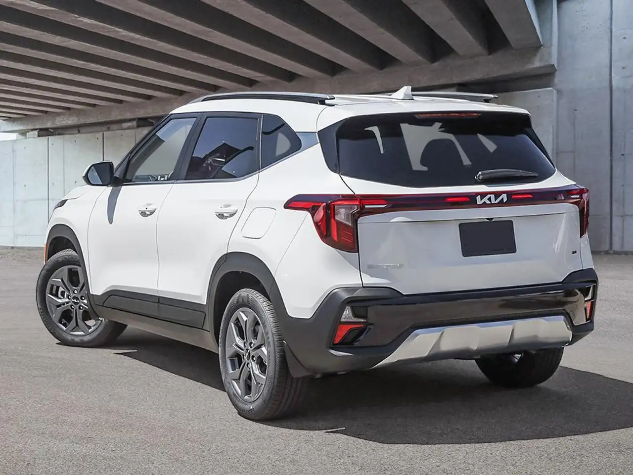 Kia Seltos снимка Kia Seltos